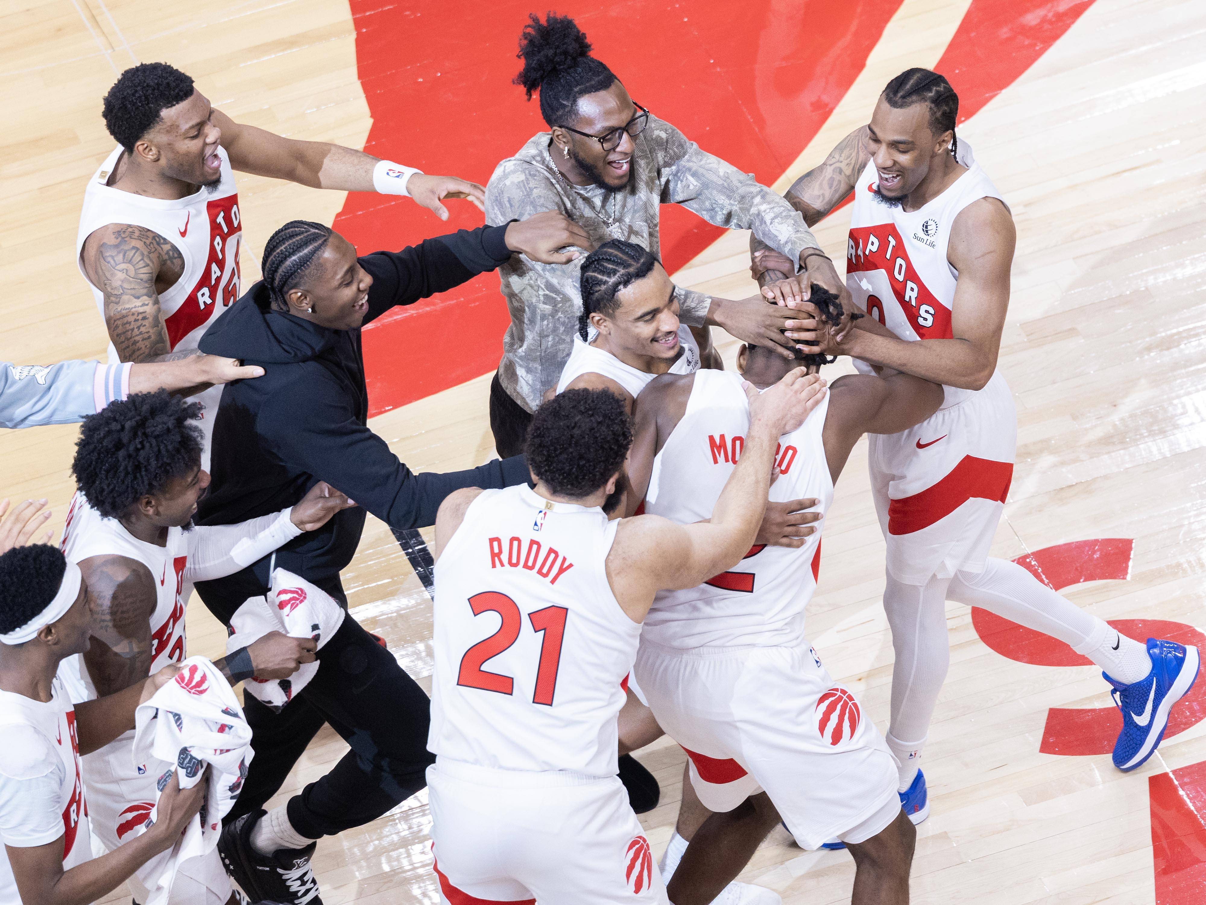 火箭球员在训练中受伤，是否将出战明日对阵凯尔特人的比赛的简单介绍